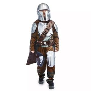 Official Disney Mandalorian costume w/mask, cape, & belt - kids' size 11/12